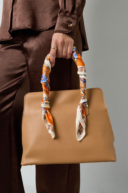 Foulard Soleil Bohème – Carré satiné orange